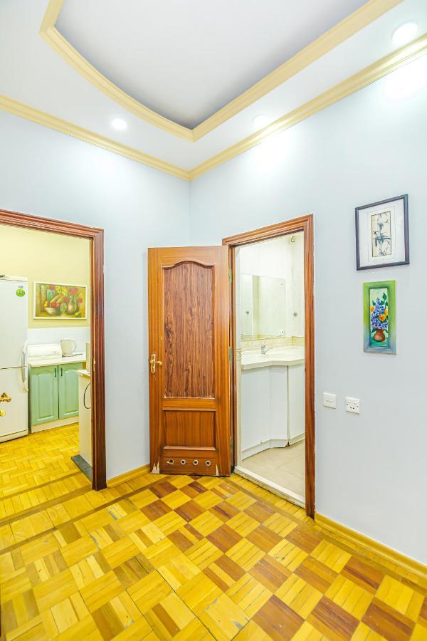 Targovu Nizami Street 4 Room Баку Екстер'єр фото